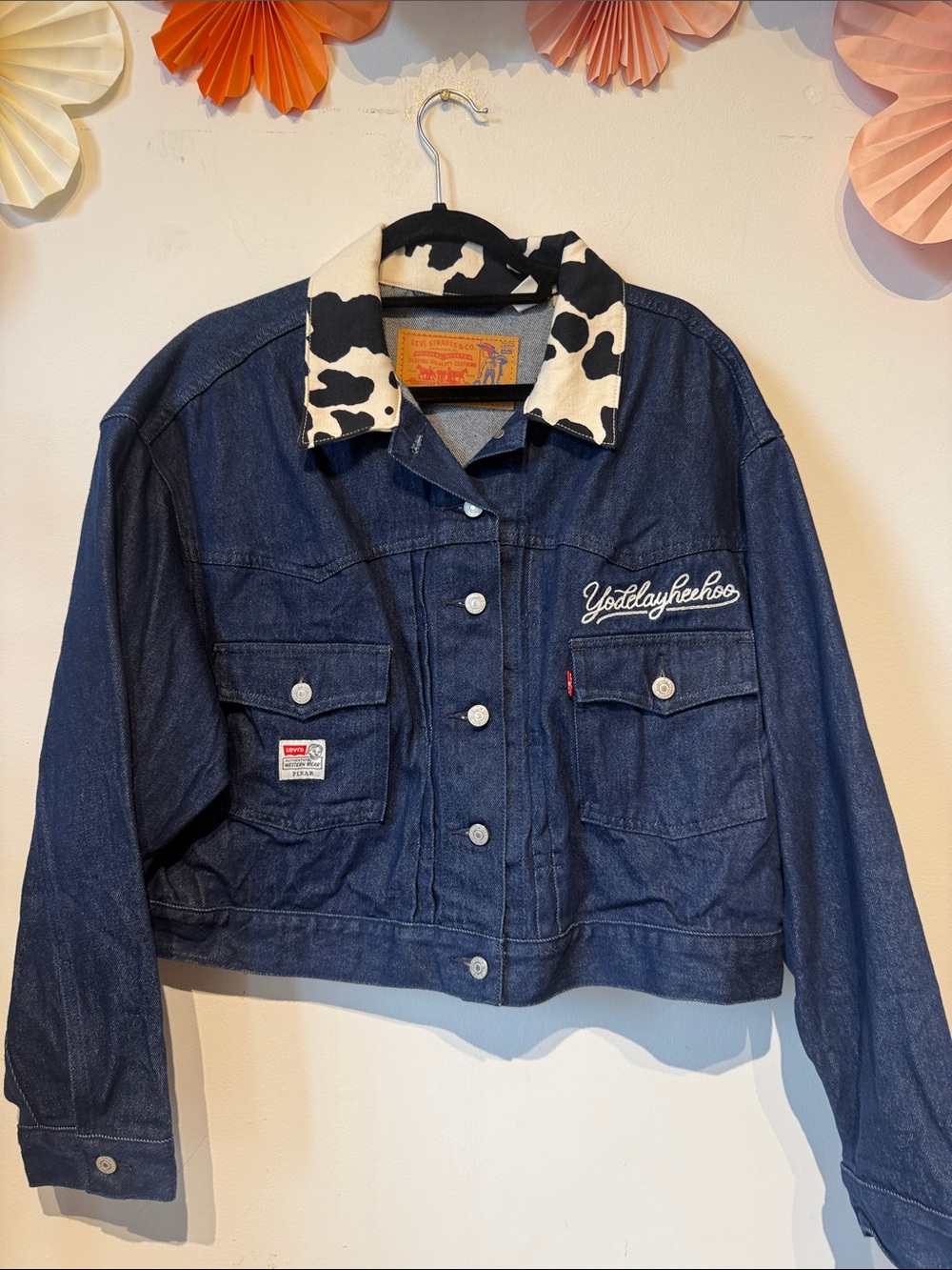 Levi’s Toy Story cropped denim jacket size xxl